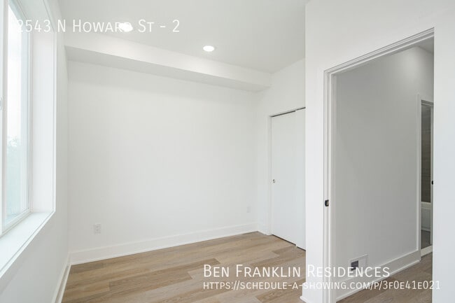 Building Photo - 2543 N Howard St