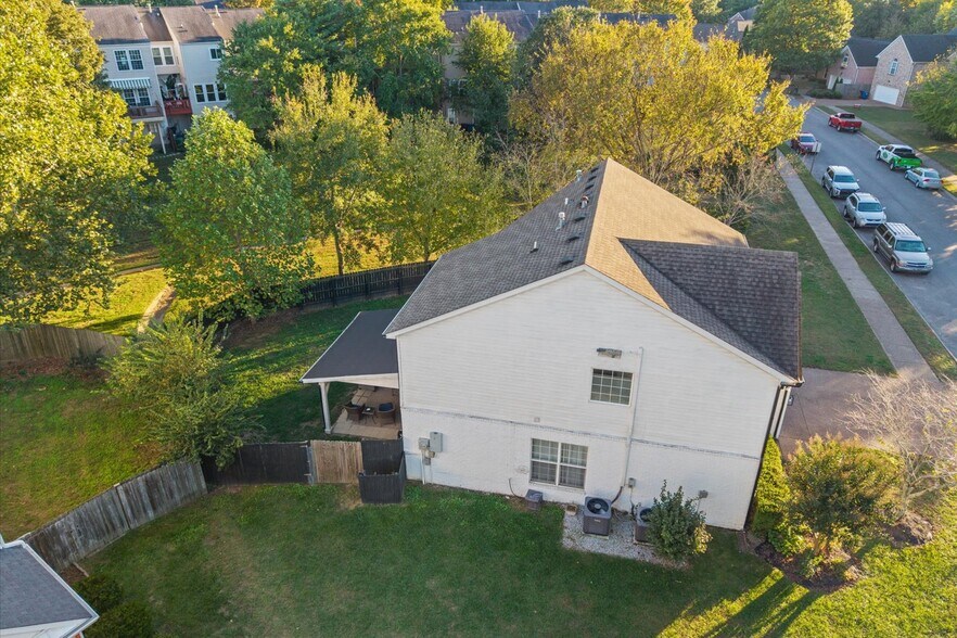 Building Photo - 130 Stanwick Dr