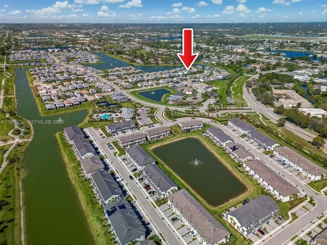 Building Photo - 4642 Pinehurst Trl W