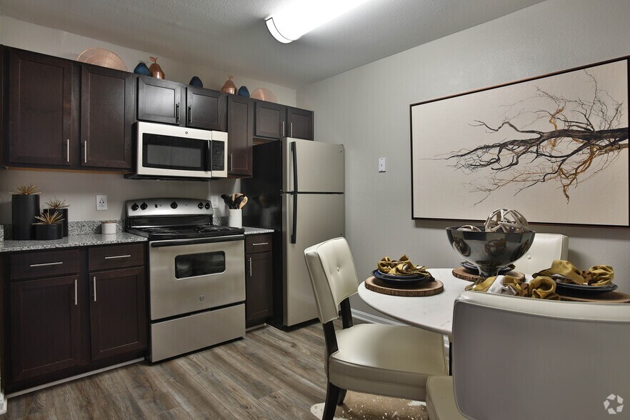 Ascot Point Village 23 Ascot Point Cir Asheville NC 28803 Apartment