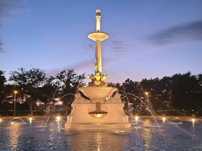 Building Photo - 93 Monticello Ave