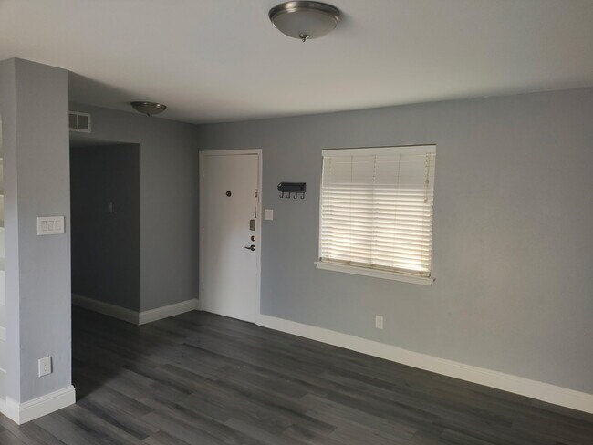 Building Photo - 5705 Harvest Hill Rd