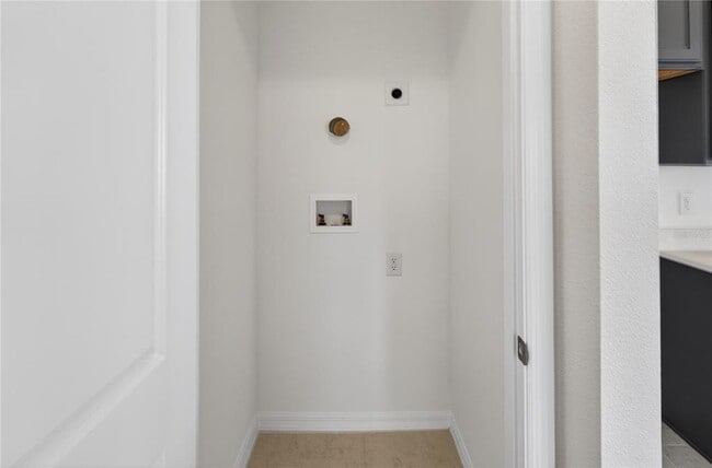 Building Photo - 2967 Embark Trl