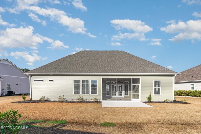 Building Photo - 2108 Stonecrest Dr NW