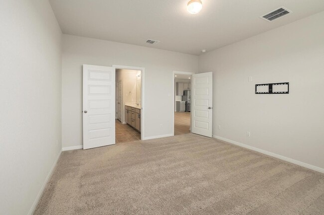 Building Photo - 308 Palo Brea Lp