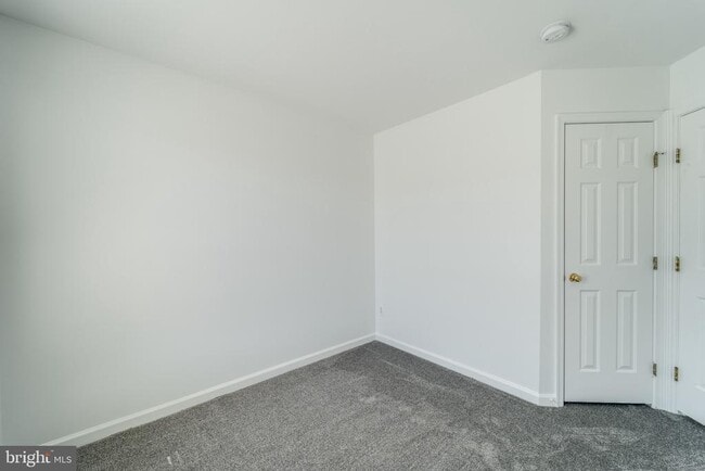 Building Photo - 15972 Canada Goose Loop