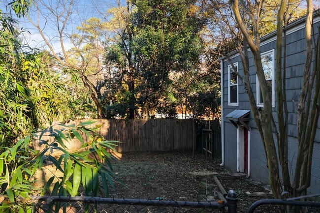 Building Photo - Cute 3 bedroom, 1 bath house in Homewood!