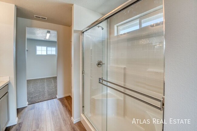 Building Photo - 12665 Lignite Dr