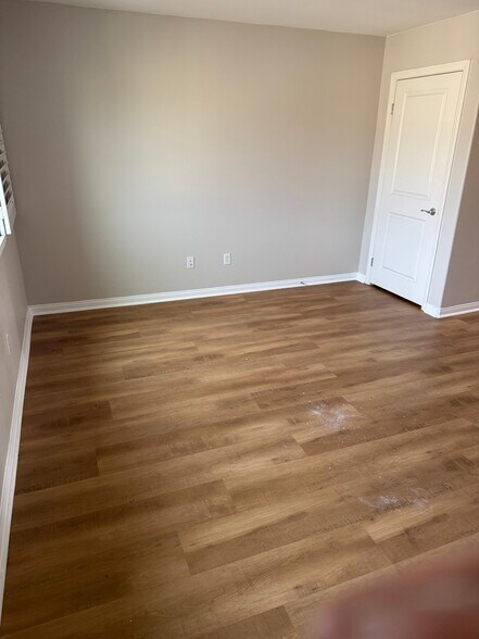 master - 335 N Fenimore Ave