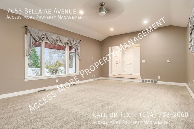 Building Photo - 7455 Bellaire Ave