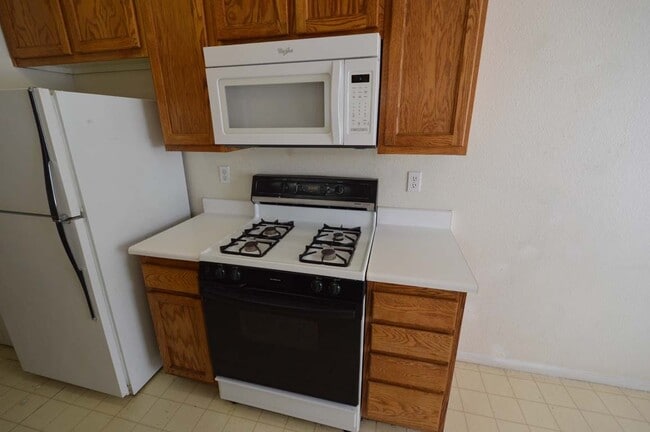 Building Photo - 1420 Jamielinn Ln