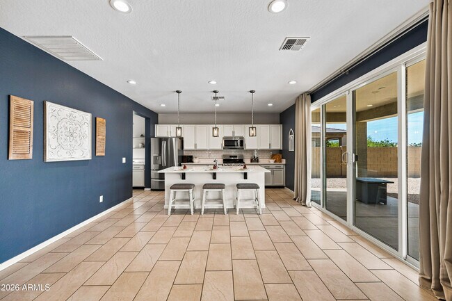 Building Photo - 20204 N Wilford Ave
