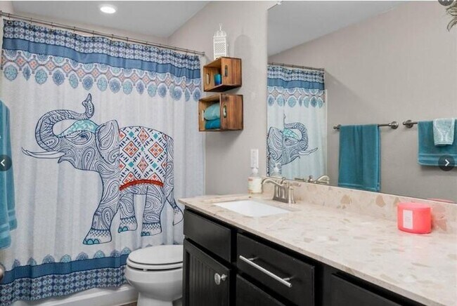 Building Photo - 19213 Zachary Taylor St