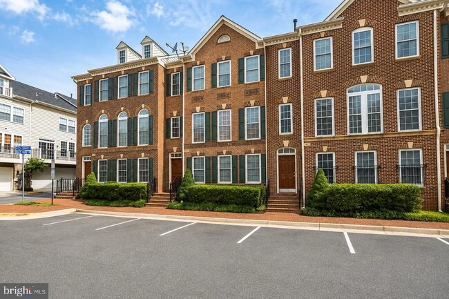 Building Photo - 7979 Vigne Ct