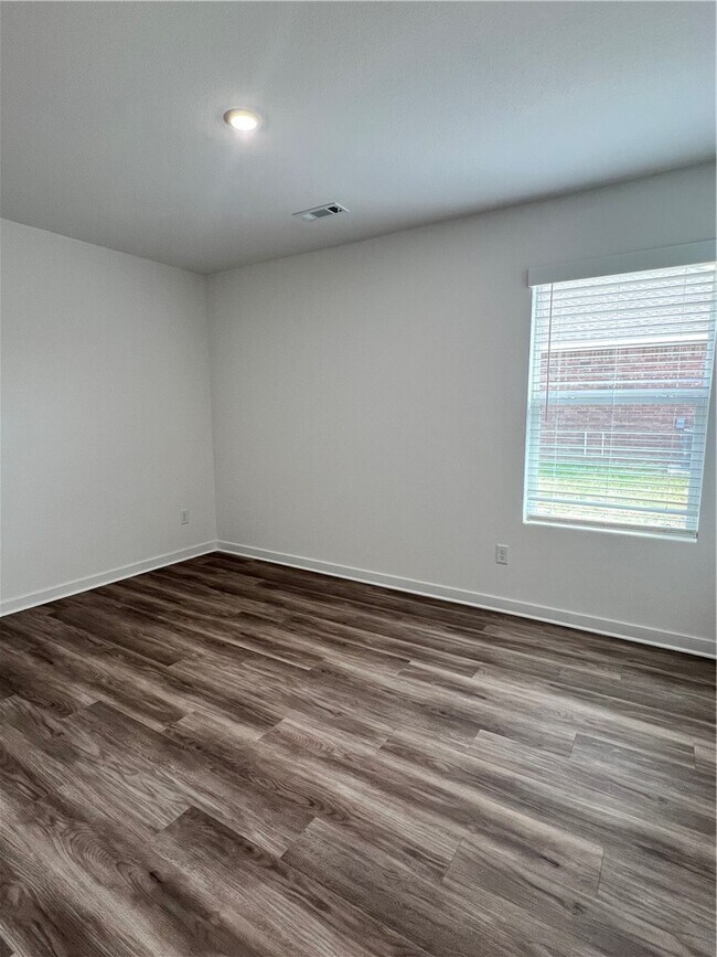 Building Photo - 3010 Amarillo Way