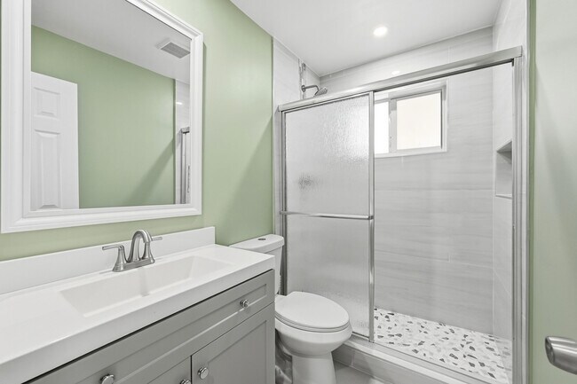 Building Photo - 4380 NW 59th Ct