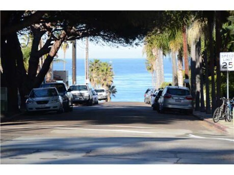 Ocean from street - 6455 La Jolla Blvd
