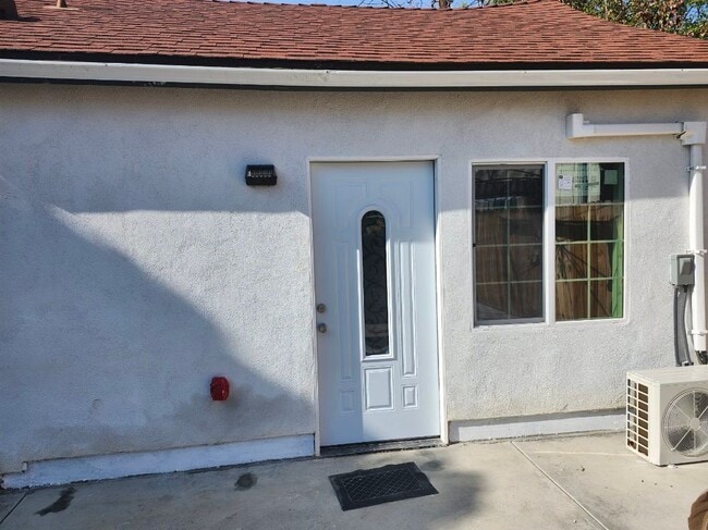 Building Photo - 6939 Wilbur Ave