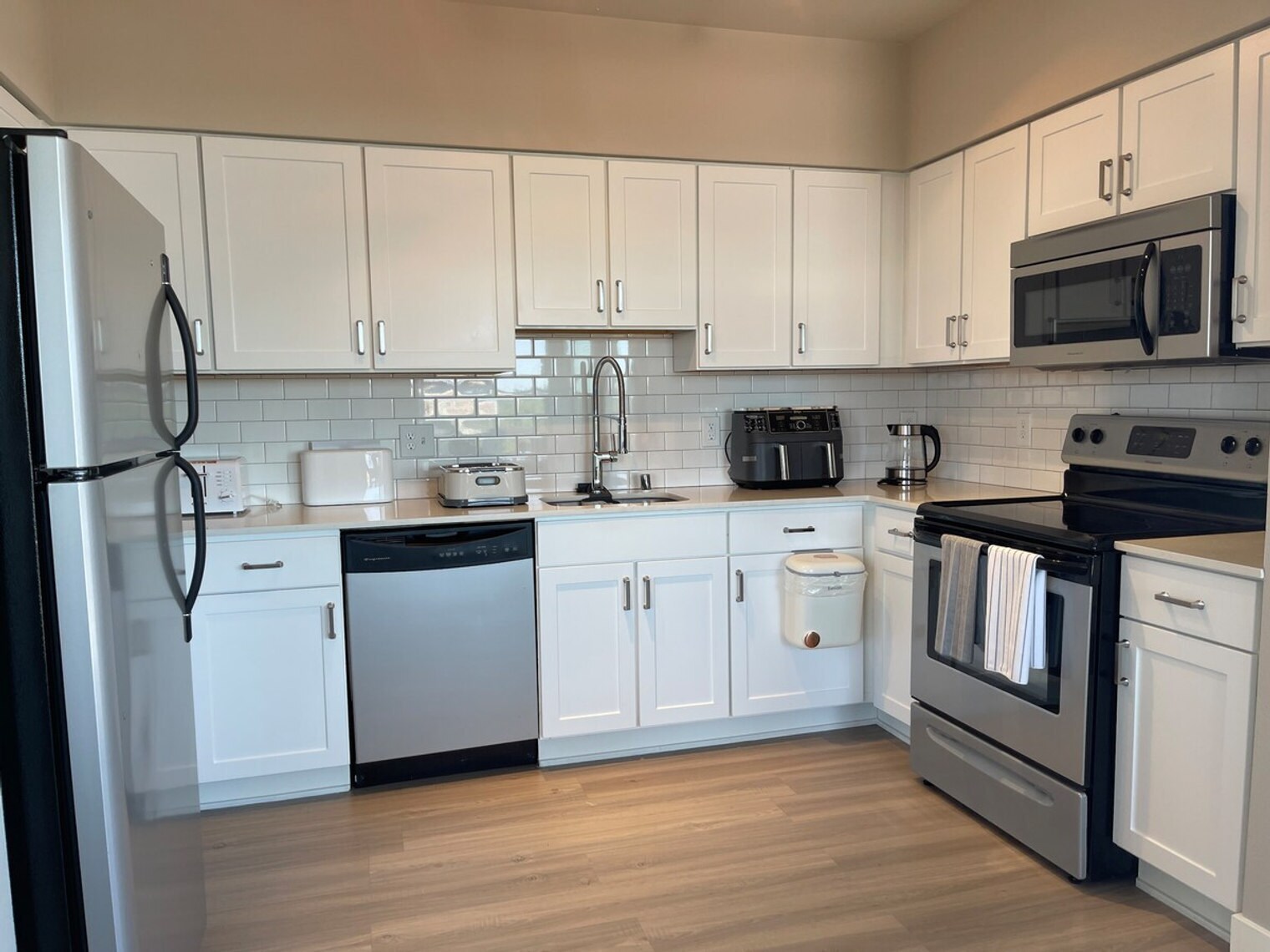 Building Photo - 12207 NE 116th St