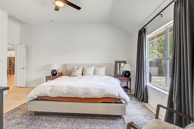 Building Photo - 8109 Campeche Bay Pl