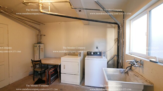 Building Photo - 1523 Locust St