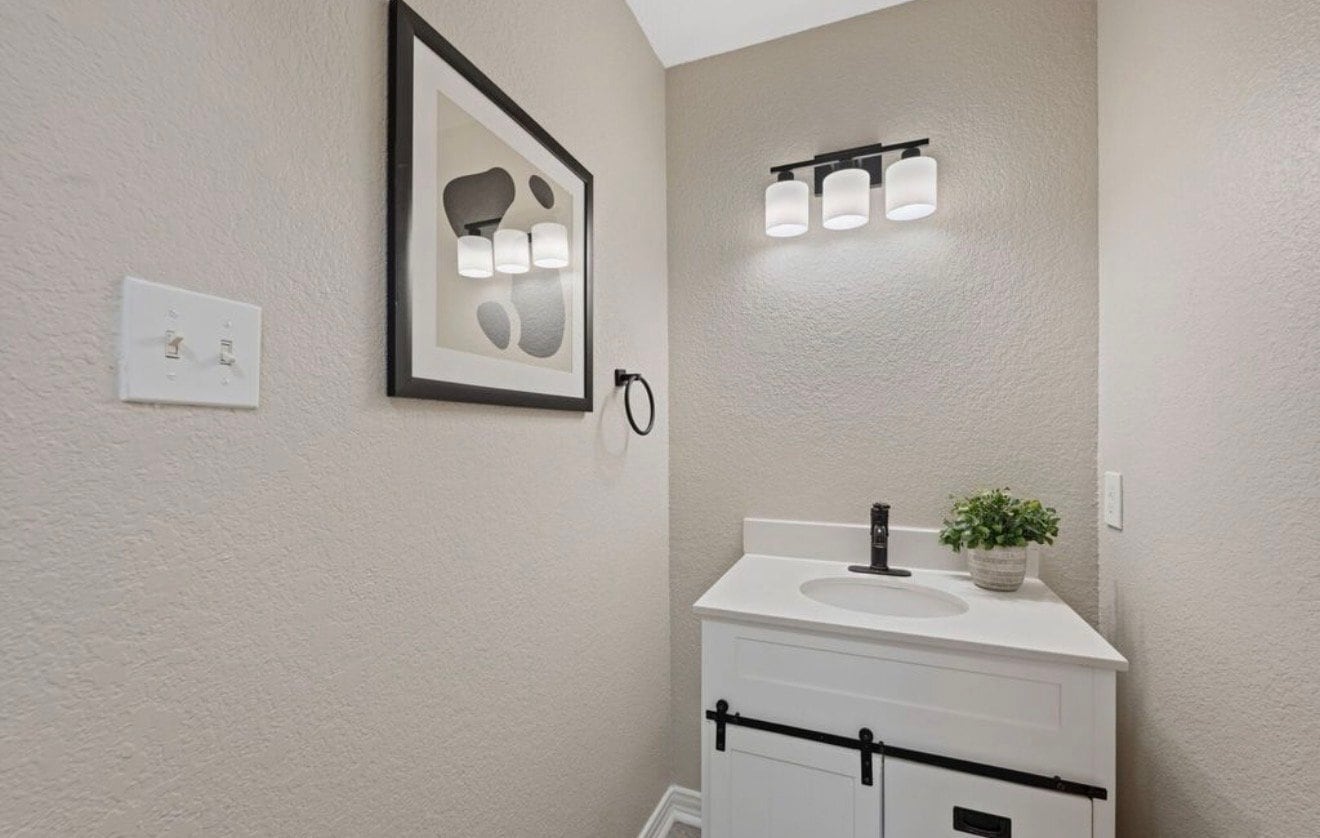 Building Photo - 10807 Indigo Creek