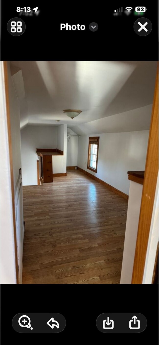 Building Photo - 533 Slocum Rd