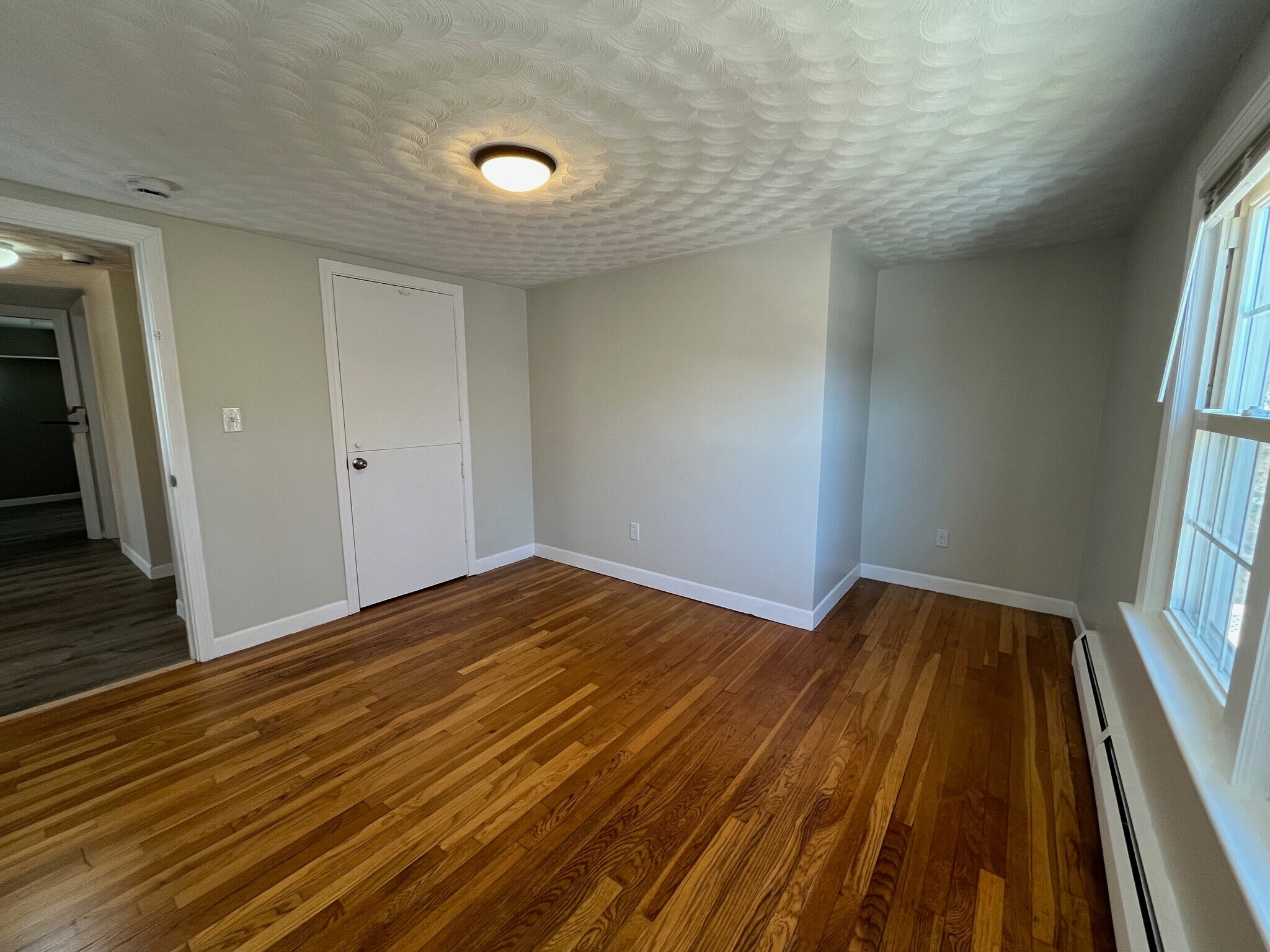 Building Photo - 48 Wesleyan St