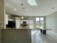 Building Photo - 4835 Chase Ct Dr