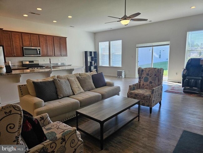 Building Photo - 29662 Riverstone Dr