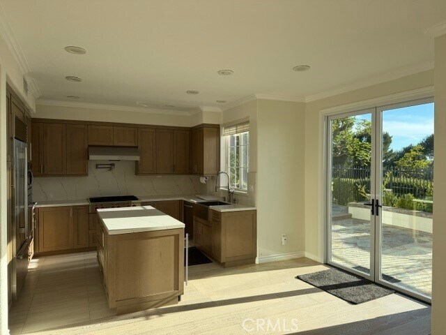 Building Photo - 14 Anacapri