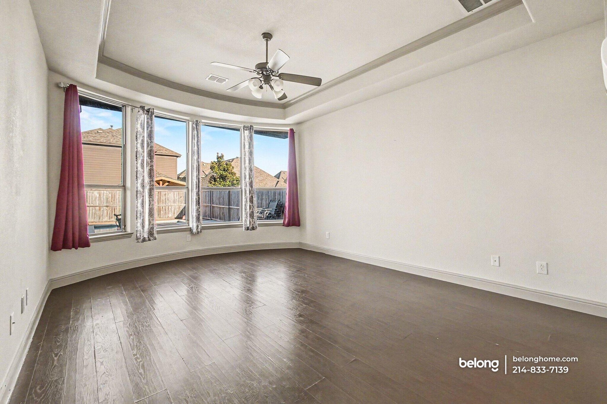 Building Photo - 588 Deverson Dr