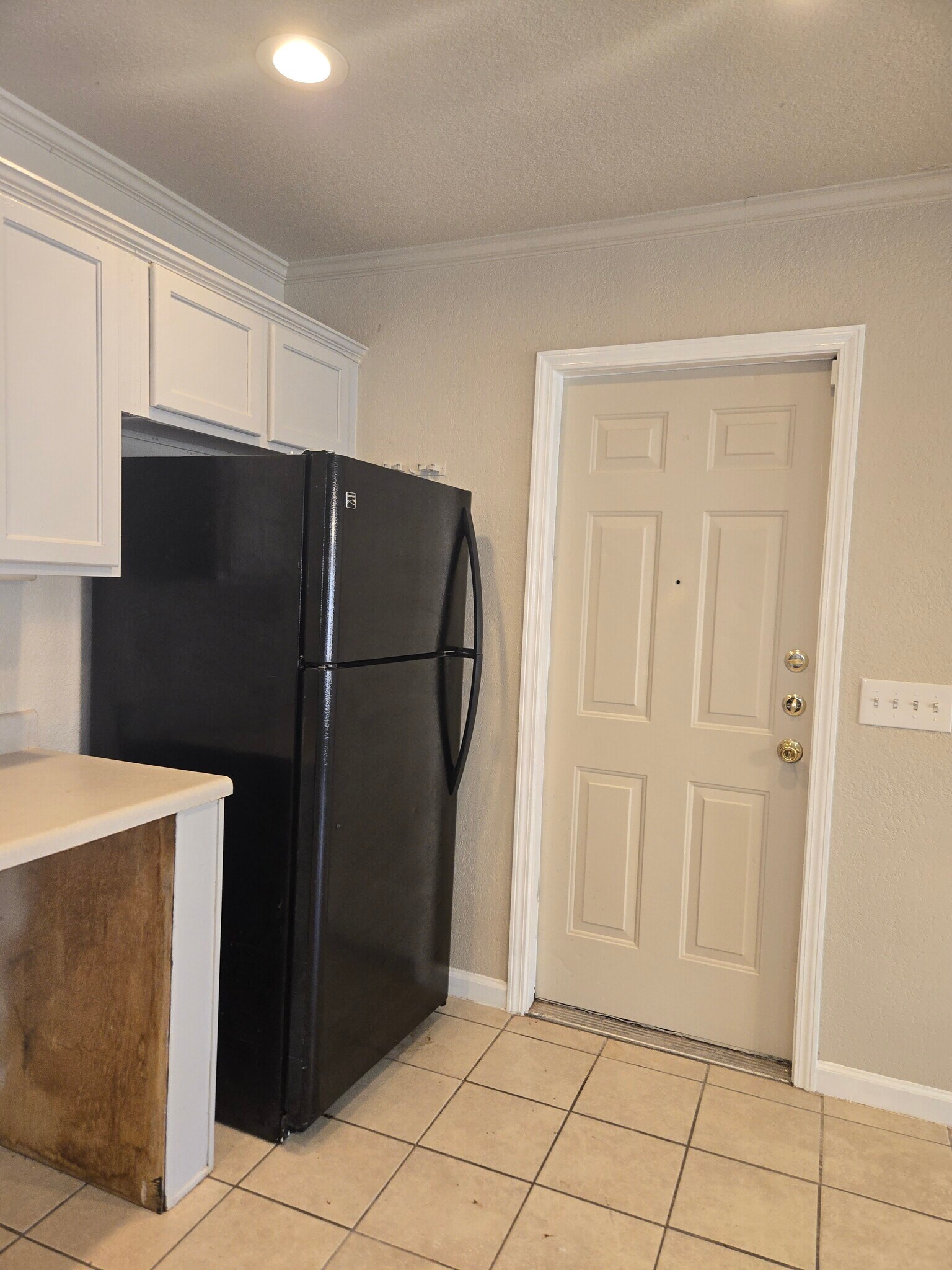 Building Photo - 9570 Bowen dr