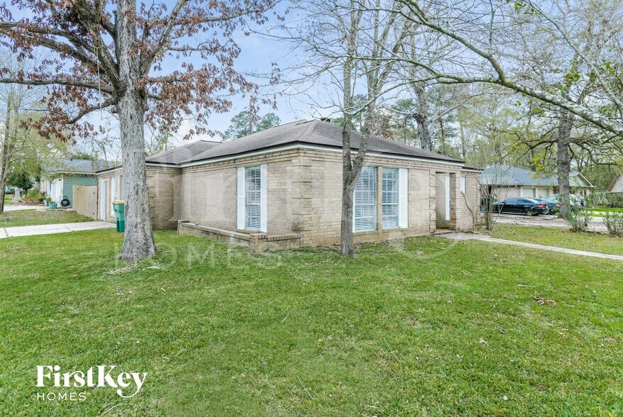 Building Photo - 1 Midwood Cir