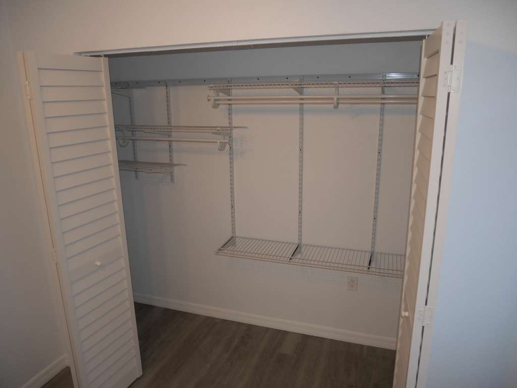 Building Photo - 13115 3rd St E