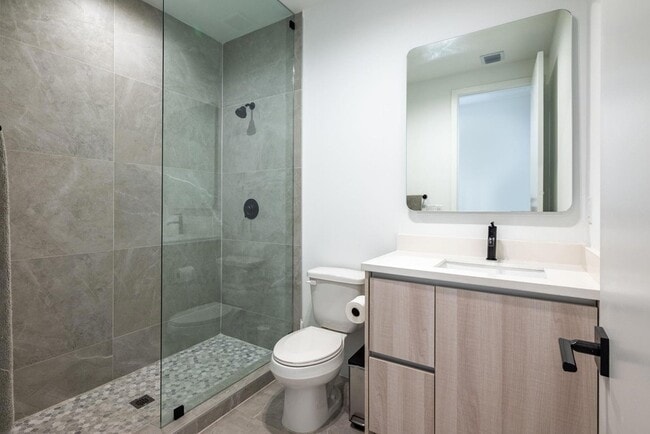 Building Photo - 6864 SW 80th St