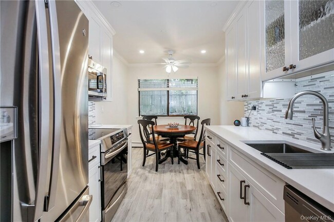 Building Photo - 50 Dekalb Ave