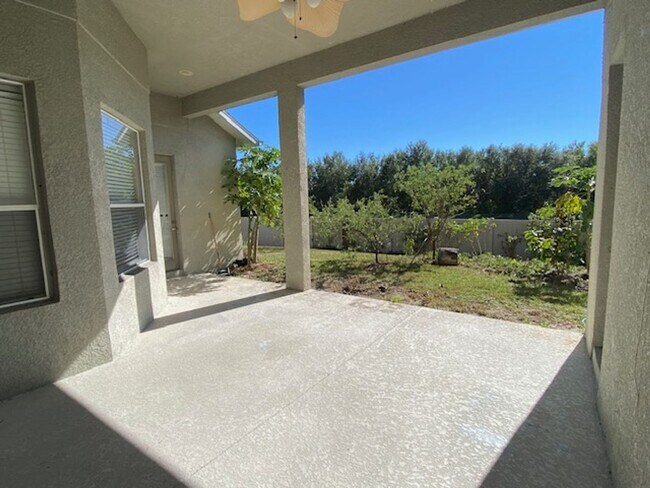 Building Photo - Beautiful 4 Bedroom 3 Bath Home in Ocoee