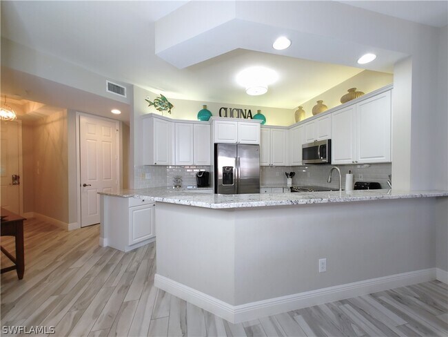 Building Photo - 400 Flagship Dr