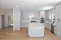 Building Photo - 13734 Canal St