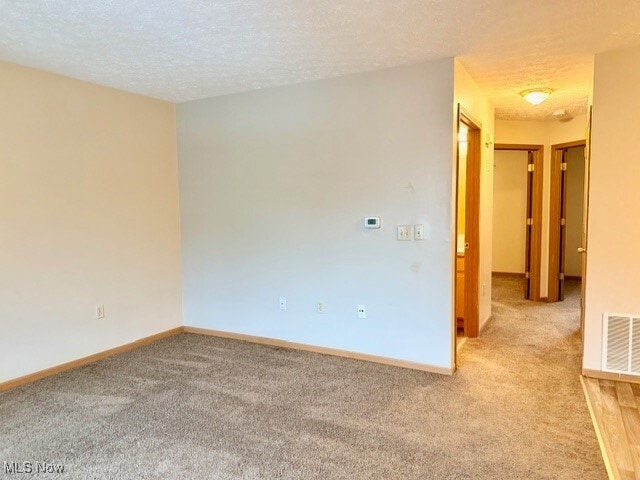 Building Photo - 1894-1898 Springfield Lake Blvd