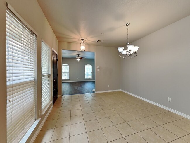 Building Photo - 8617 Whitehead St