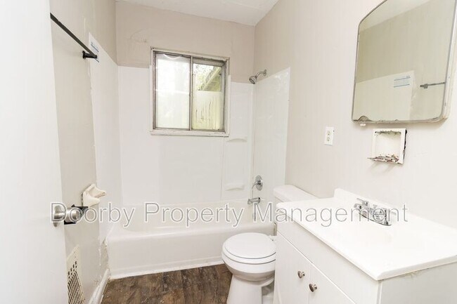 Building Photo - 859 Wheeler Ave