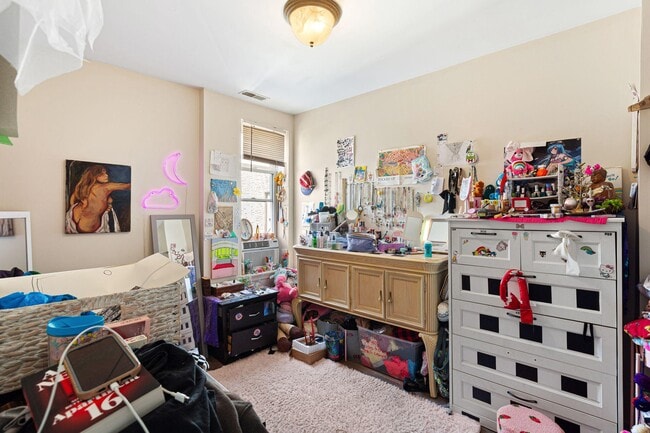 Building Photo - 1910 N 17th St