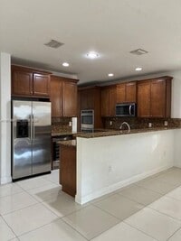 Building Photo - 8848 NW 101st Pl