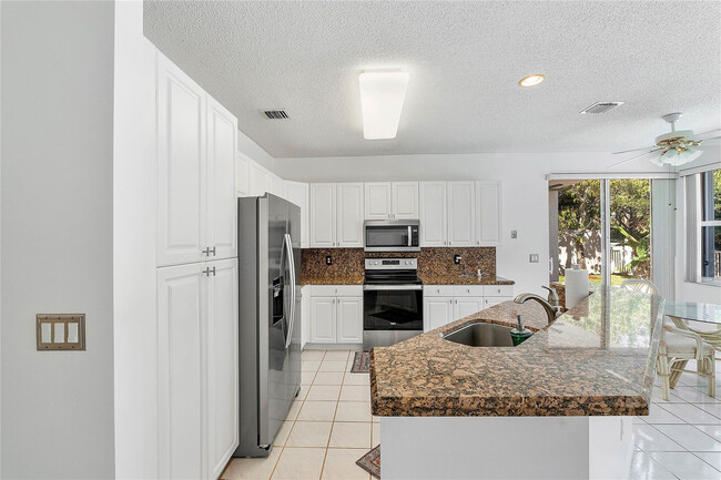 Building Photo - 15883 NW 11th St