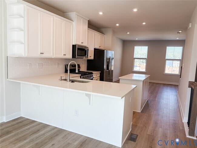 Building Photo - 4821 Cloverleigh Dr