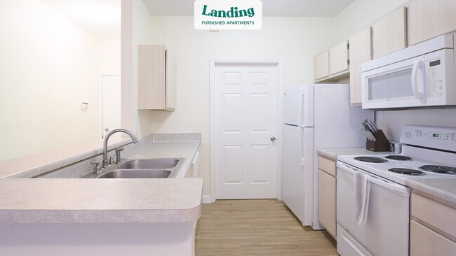 Building Photo - 7000 Quail Lakes Dr