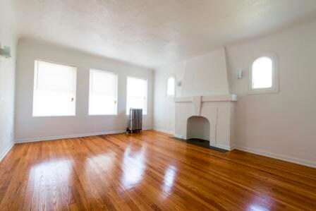 Building Photo - 8201 S Drexel Ave 903-09 E 82nd Chicago, IL 60619