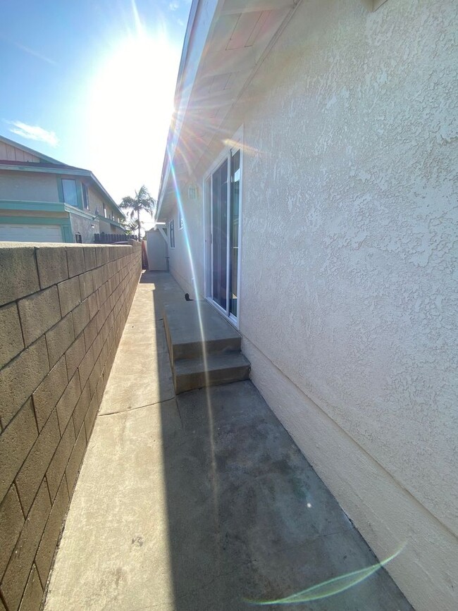 Building Photo - Completely Remodeled 3 Bedroom Cypress Hou...
